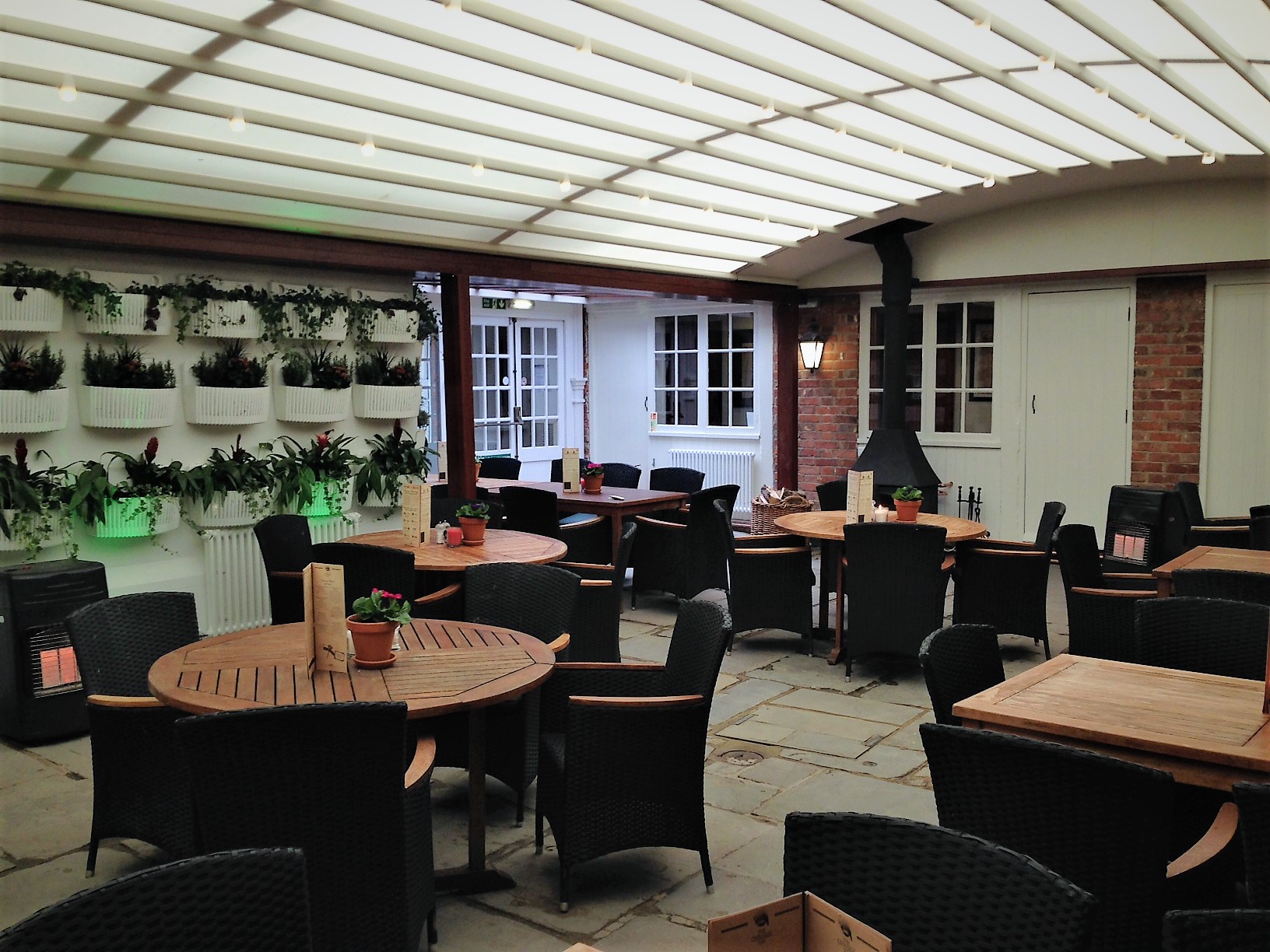 The Chaser Inn, Shipbourne - Loca Shading Designs