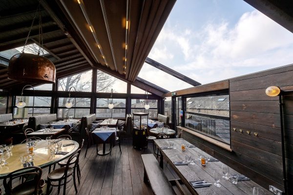 Restaurant installed with a retractable roof
